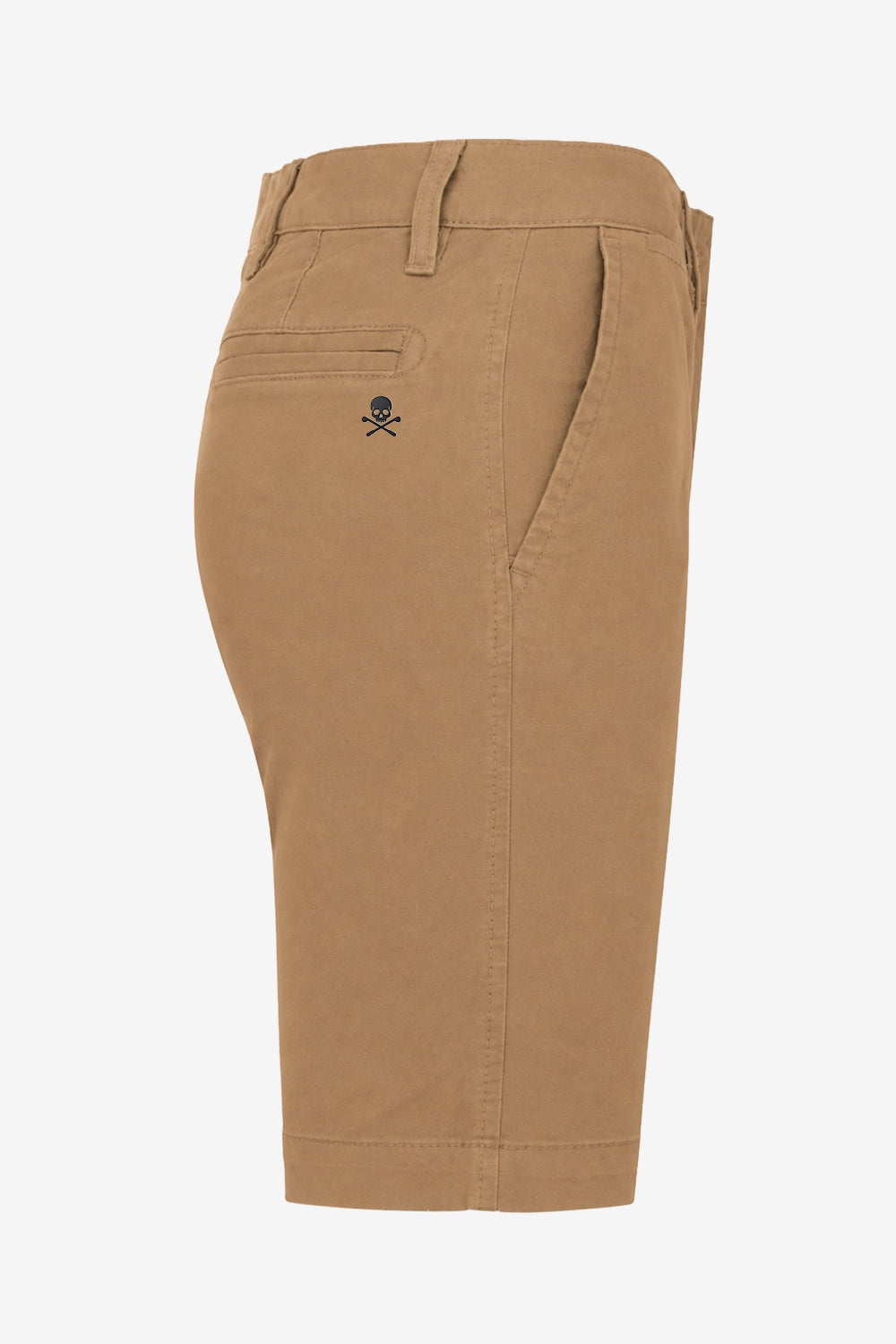 Bermuda chino femme de golf camel, taille à passants, poches latérales et pli.
