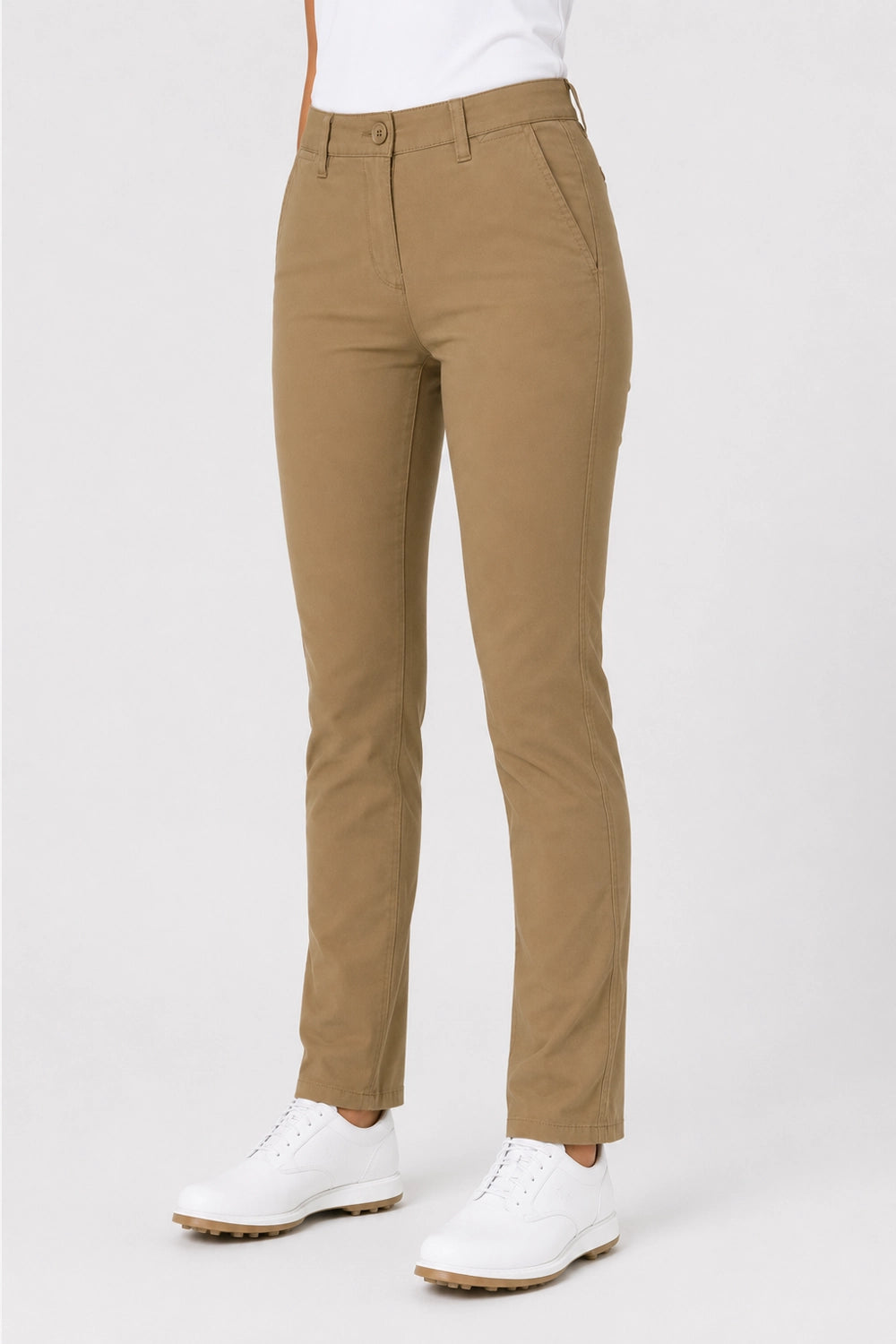 Pantalon chino de golf femme beige camel, vue de pied, ourlet et poches avant