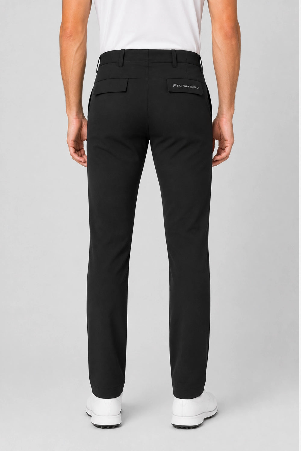 Pantalon de golf déperlant noir homme, vue de face, passants et poches sur le devant