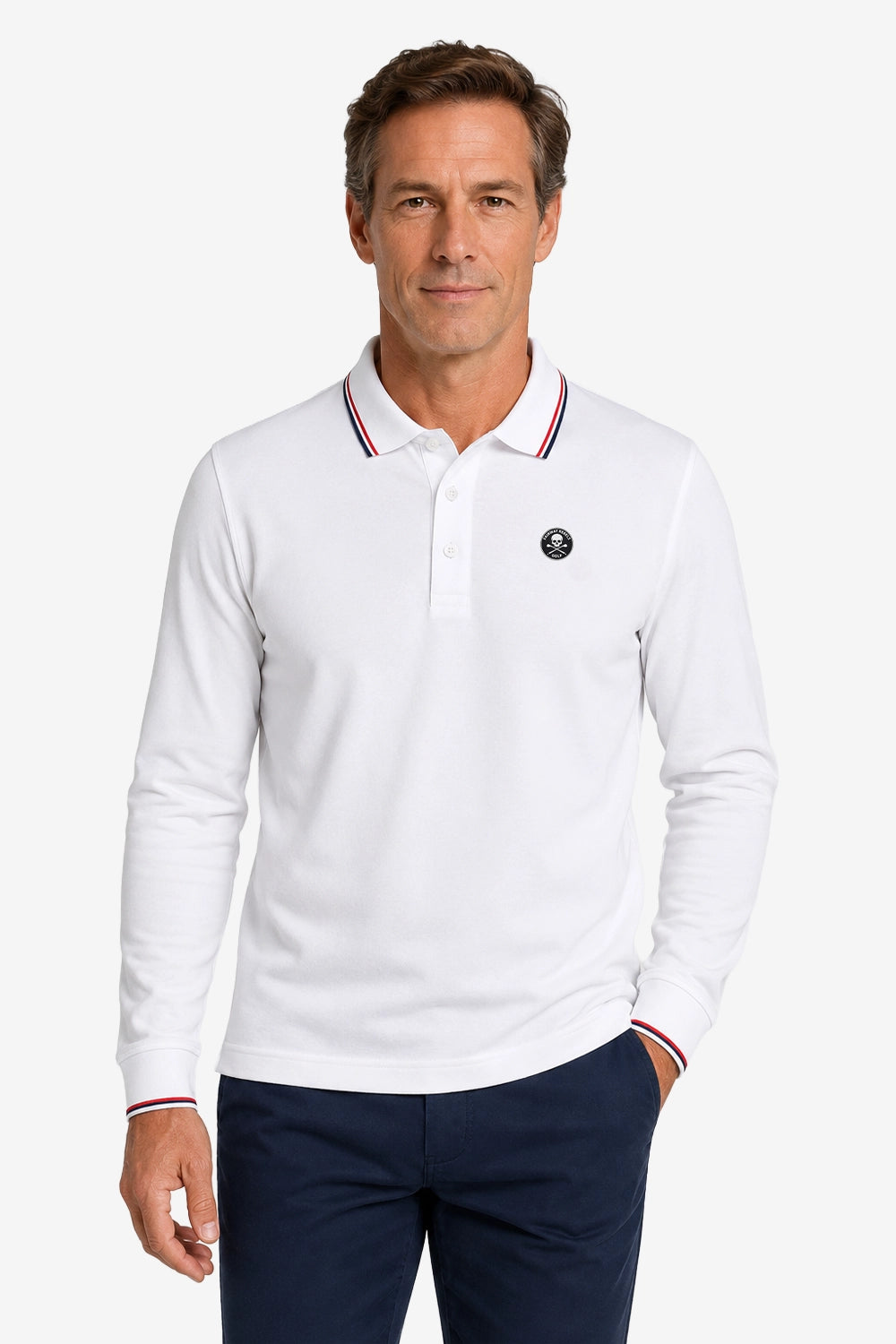 Polo golf homme blanc manches longues en coton, col liseré tricolore et écusson poitrine