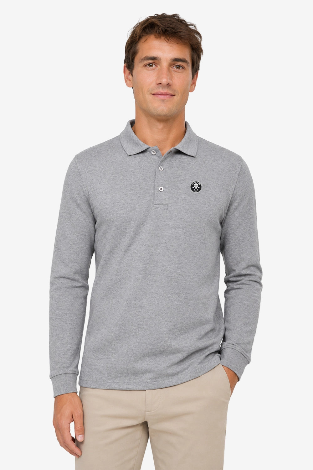 Polo homme manches longues en coton gris chiné, col boutonné et logo poitrine.