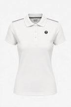 Polo stretch femme blanc, col travaillé, patte boutonnée et logo poitrine.