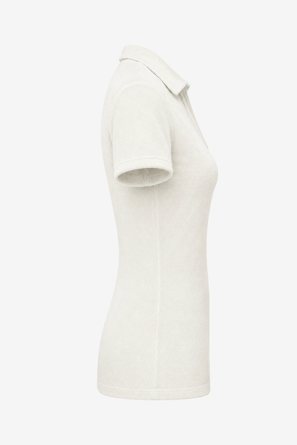 Polo femme beige clair coupe ajustée, vue de côté, manches courtes.