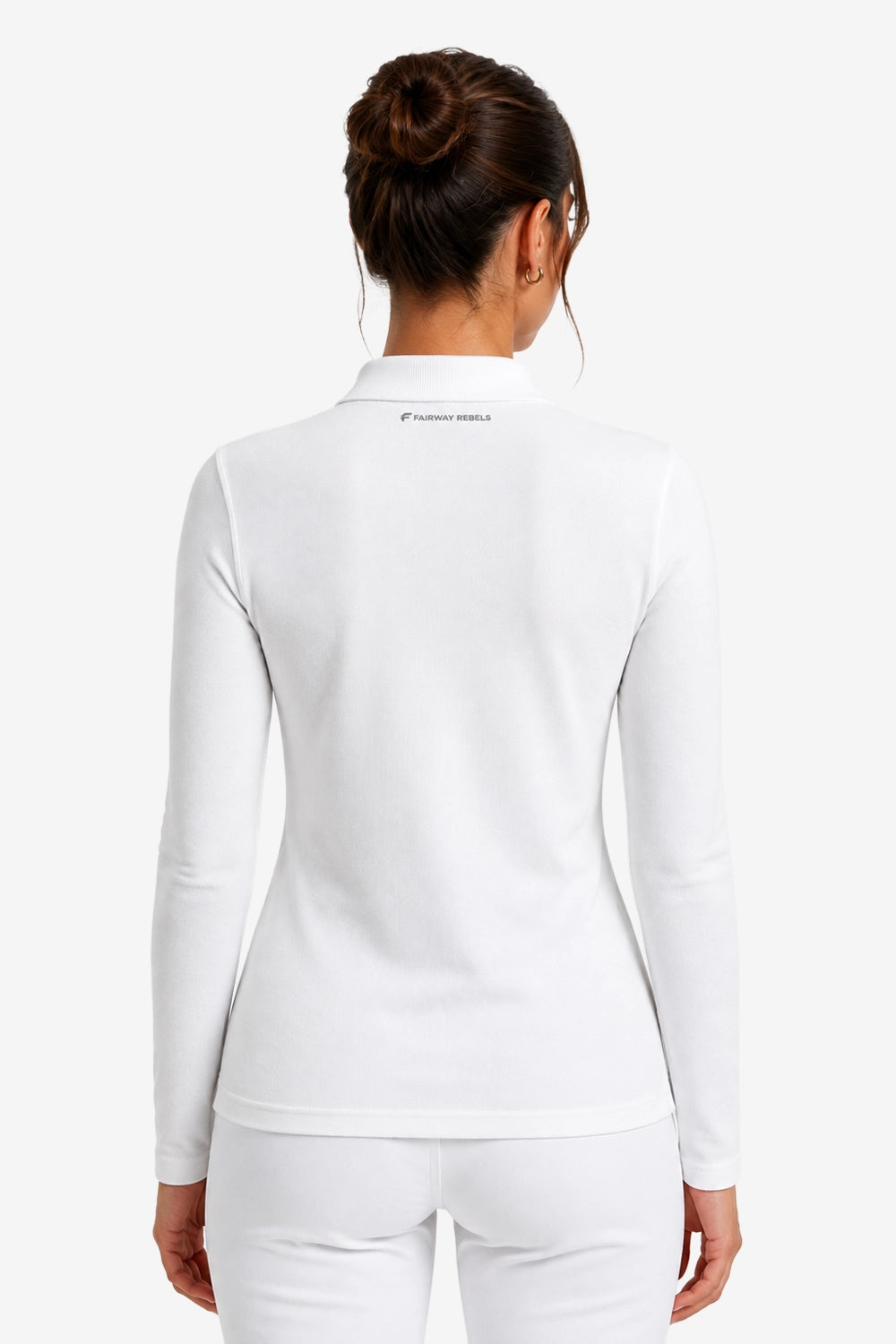 Polo de golf femme manches longues blanc, vue de dos, patte de col et coupe près du corps.