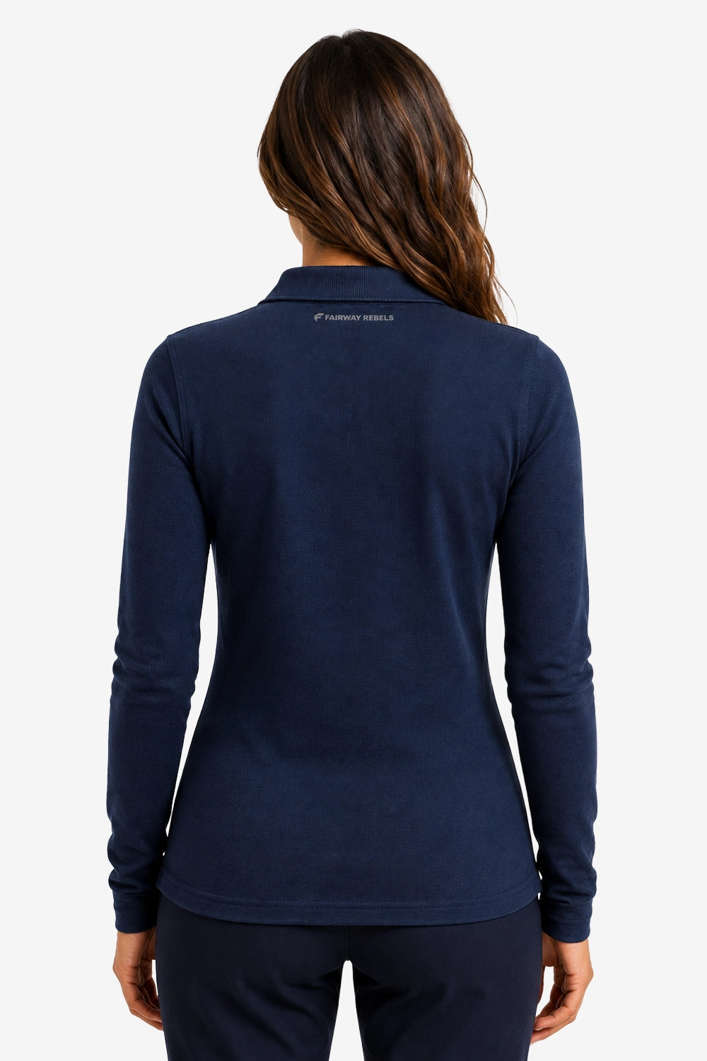 Polo manches longues femme bleu marine, vue arrière, manches longues et coupe cintrée.