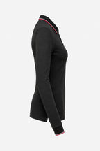 Polo manches longues coton noir femme, coupe près du corps, liseré rouge au col.