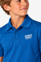 Polo technique bleu garçon, gros plan col et boutons, logo poitrine Fairway Rebels