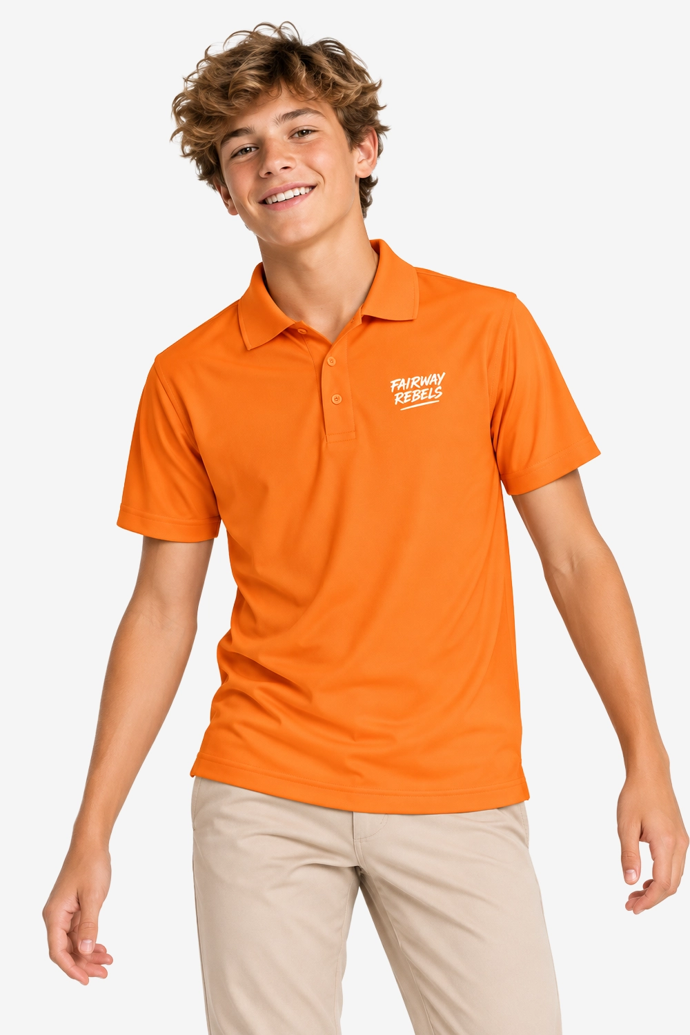 Polo de golf technique orange garçon, patte de boutonnage et logo « FAIRWAY REBEL ».
