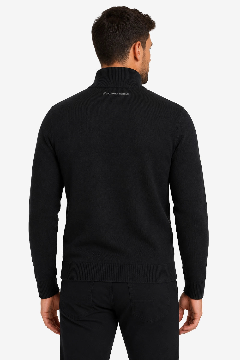 Pull homme en maille noire, vue dos, col demi-zip 1/4 et bord-côtes bas.