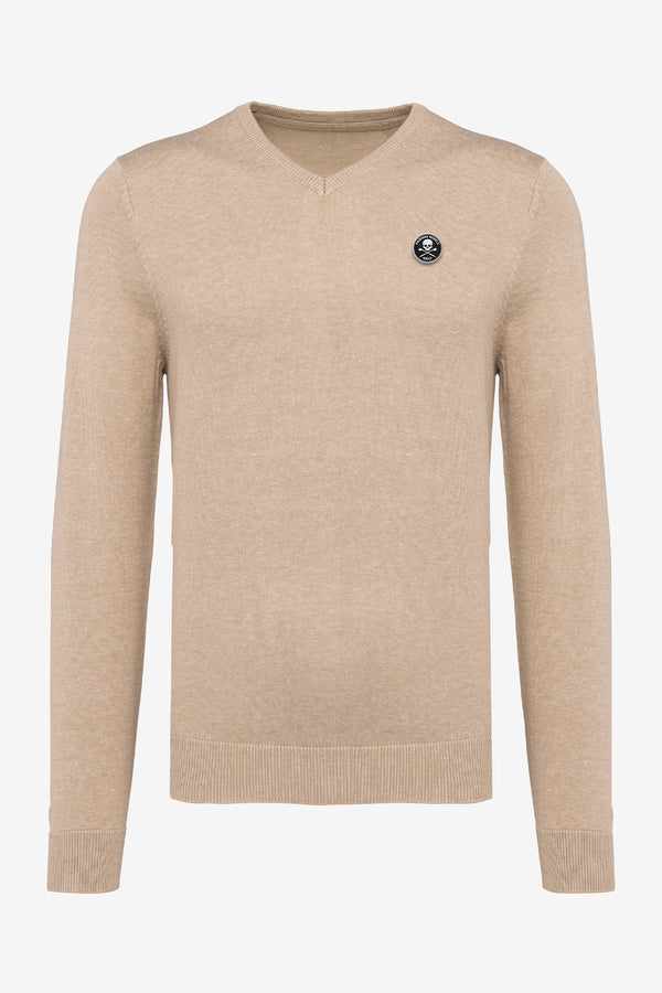 Pull homme col V beige, manches longues tricot côtelé et petit écusson poitrine