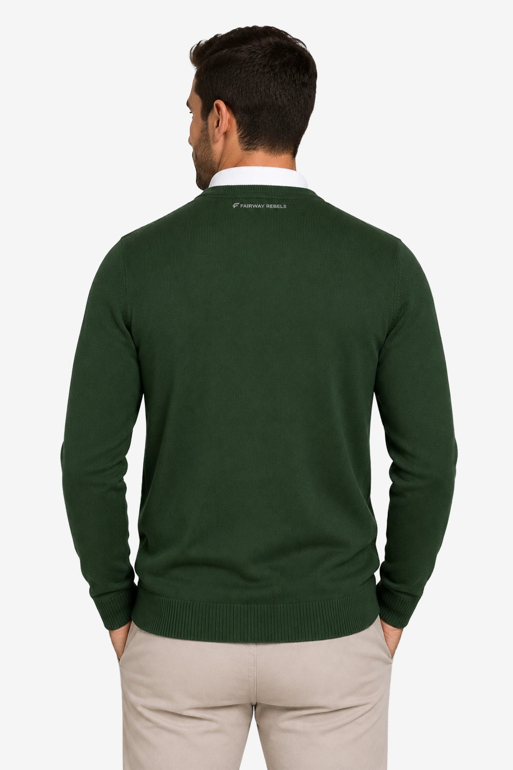 Pull de golf homme à col V vert, vue de dos, manches longues en maille.