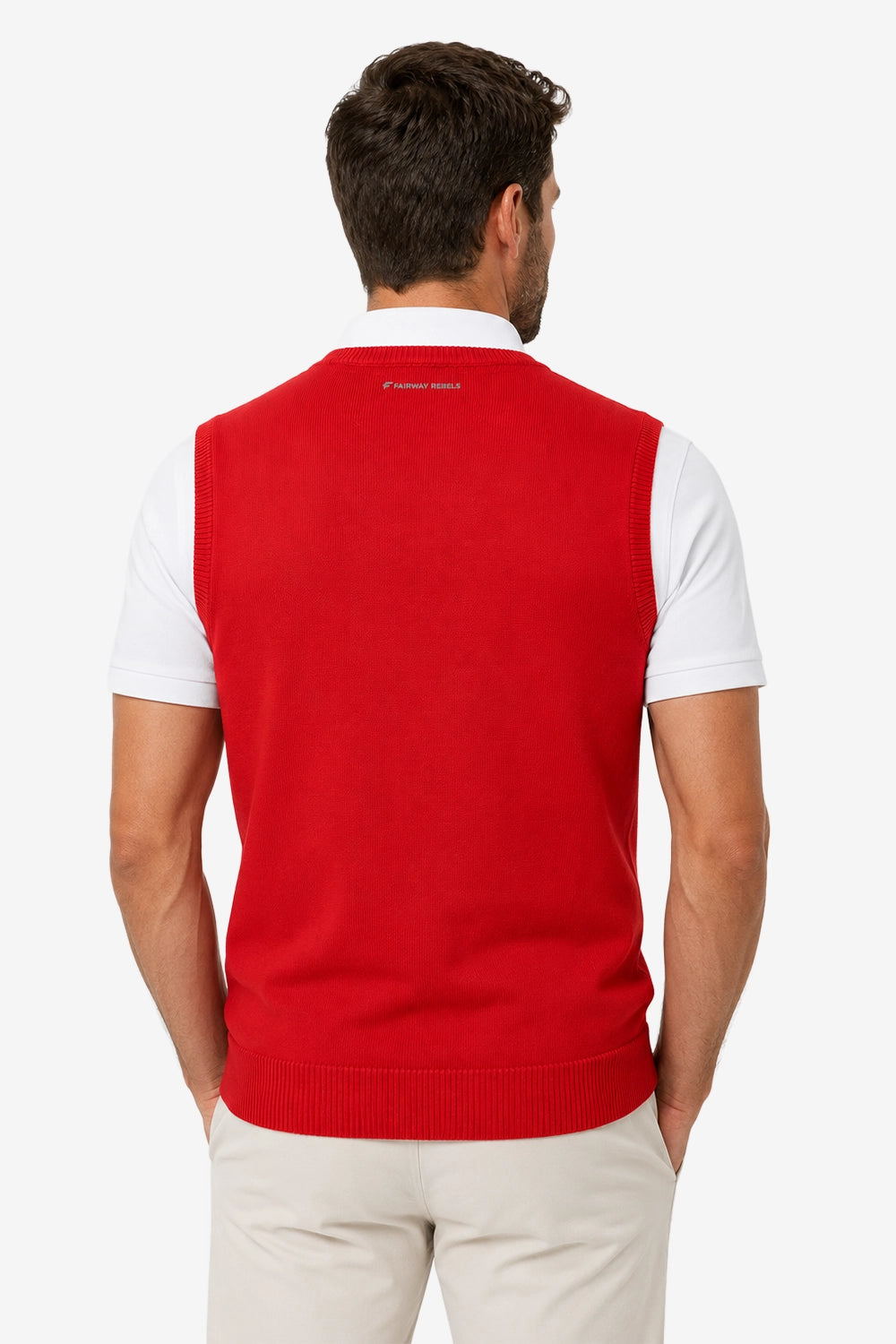 Pull de golf sans manches rouge pour homme, vue de dos, bord côtelé bas