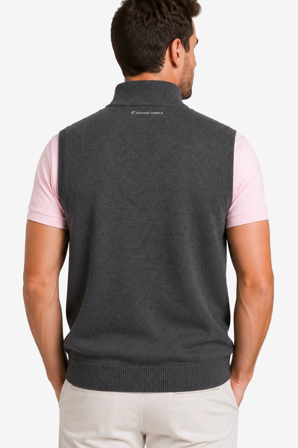 Gilet golf zippé sans manches gris à l’arrière, bord côte bas, logo dos.