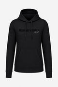 Sweat à capuche femme noir, vue de face, poche kangourou et cordons.