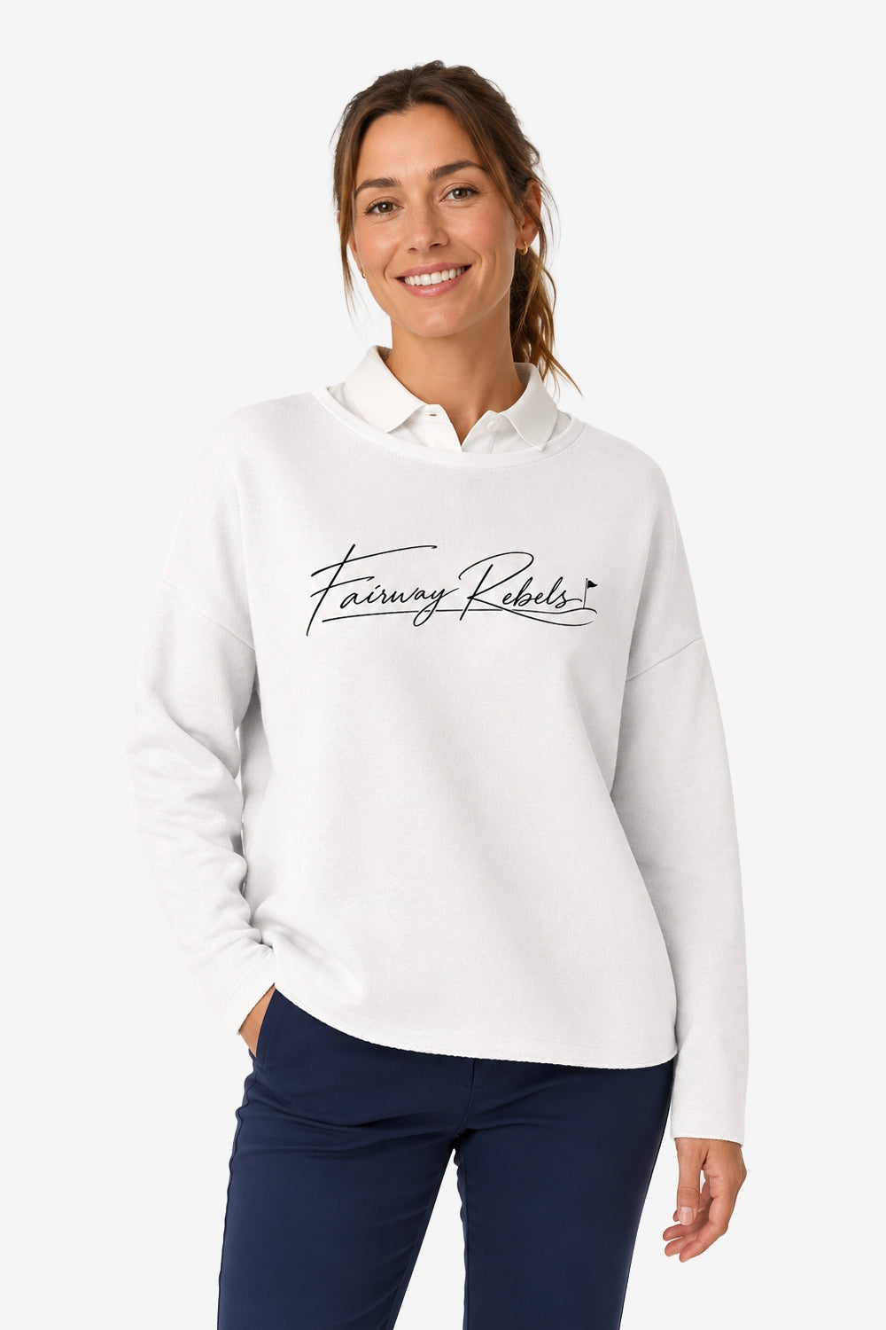 Sweat-shirt de golf pour femme ample blanc, encolure ronde et logo poitrine au trait.