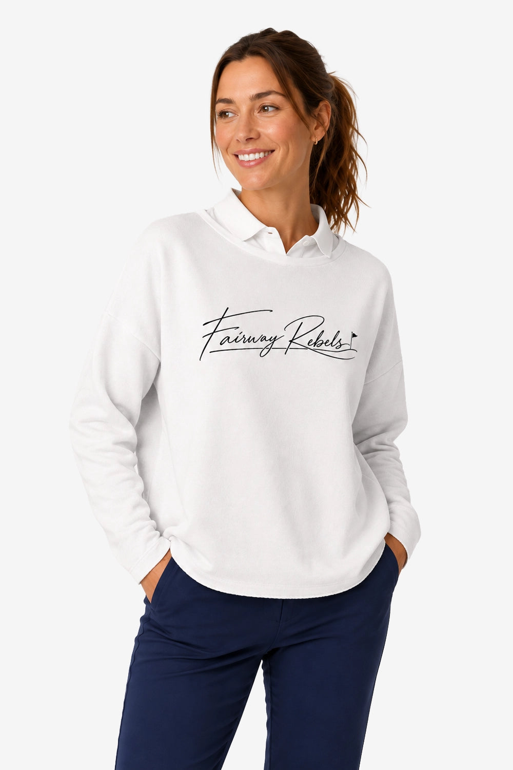 Sweat-shirt de golf pour femme ample blanc, logo poitrine au trait et col cheminée.