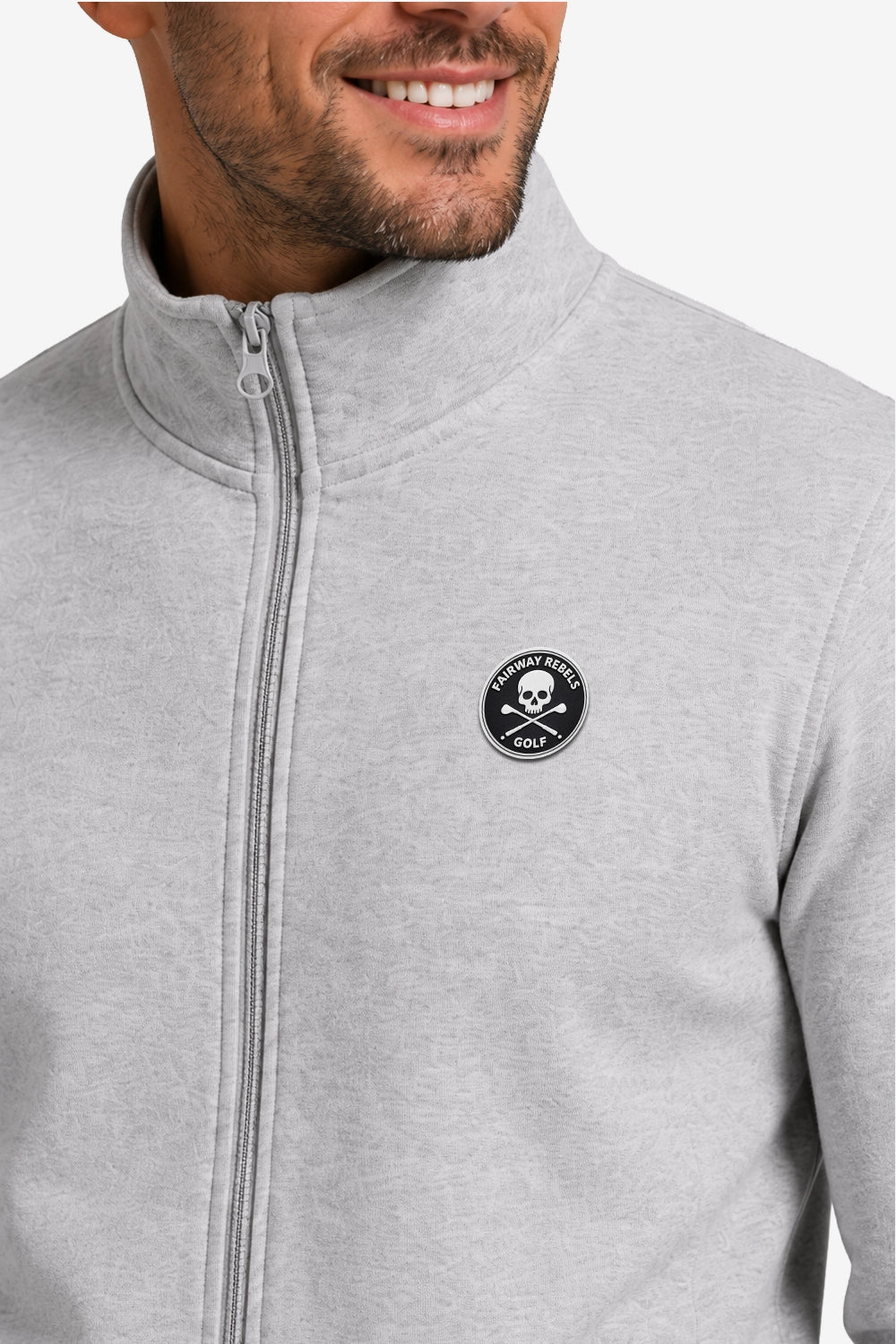 Veste de golf zippée gris clair, détail du logo rond sur la poitrine