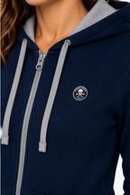 Veste bleu marine à capuche zippée, cordons gris, écusson poitrine