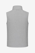 Gilet de golf sans manches déperlant gris clair, vue de dos, col montant discret.