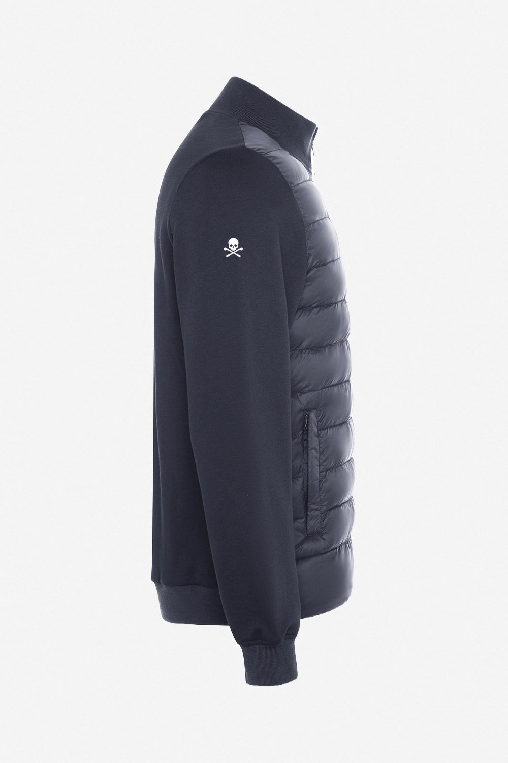 Veste de golf bleu marine, vue de côté, manches tricot, logo sur l’avant-bras