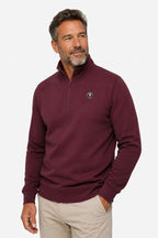 Sweat de golf homme 1/4 zip bordeaux, face avant et logo poitrine
