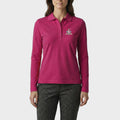 Polo de golf femme manches longues rose, broderie poitrine, tenue élégante sport.