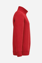 Sweat homme rouge à demi-zip 1/4, vue de côté sur les manches et l’empiècement.